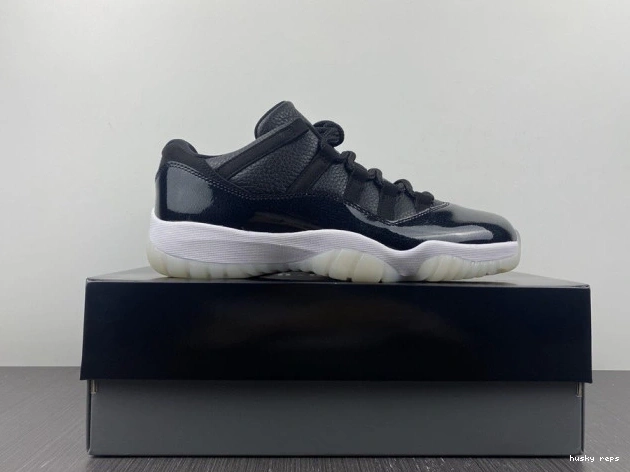 Rep Husky 11 Air Low Jordan Retro 72-10 AV2187-001 0725